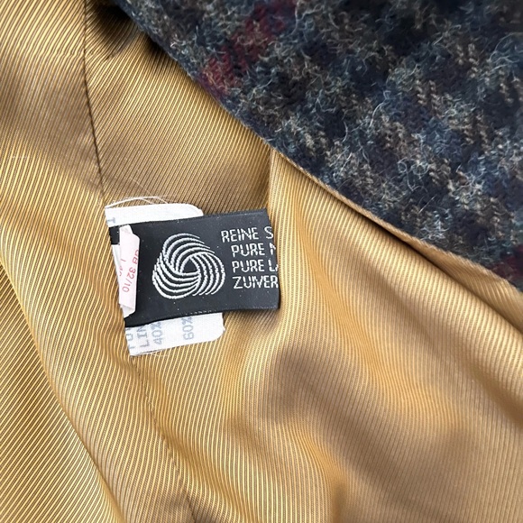 Schneiders Salzburg Austrian Heritage 100% Pure Virgin Wool Plaid Blazer Size 8 - Picture 7 of 11